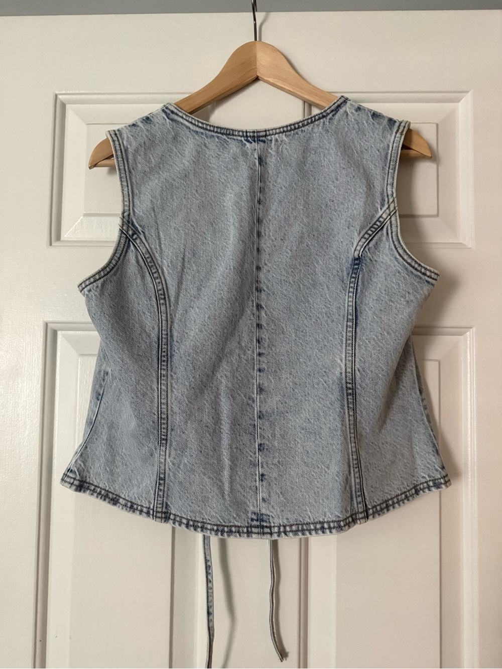 Abercrombie & Fitch Light Blue Lace-Up Denim Vest - Picture 3 of 3